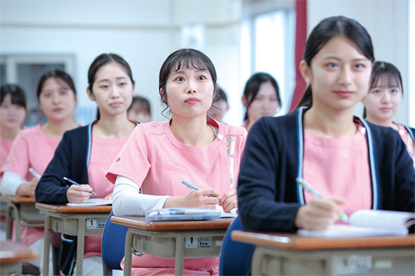 名古屋市歯科医師会附属歯科衛生士専門学校｜学び3